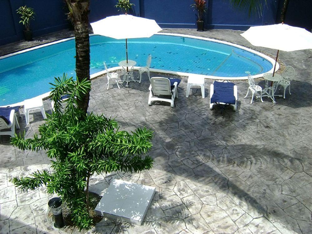 Peter Pan Resort Patong 외부 사진
